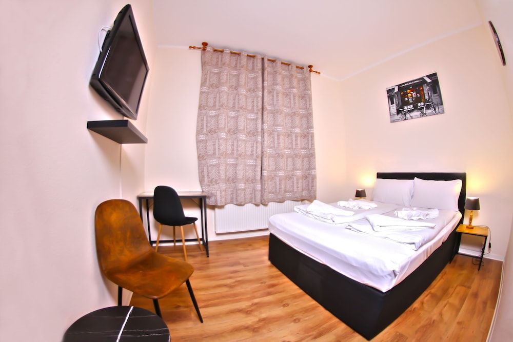 Hotel Karlshorst Comfort Double or Twin Room 3