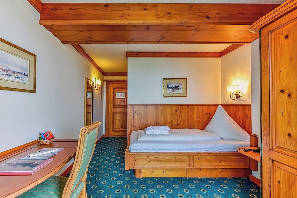 Basic Single Room, 1 Twin Bed