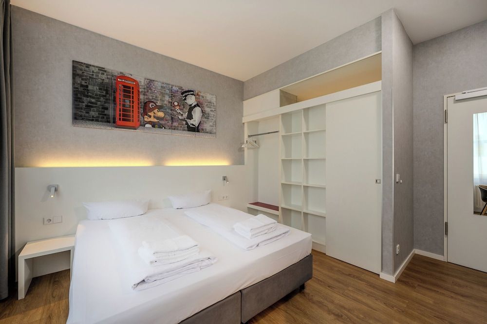 undefined mk | hotel berlin 3