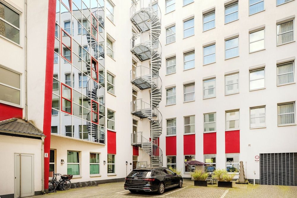 undefined mk | hotel berlin 6