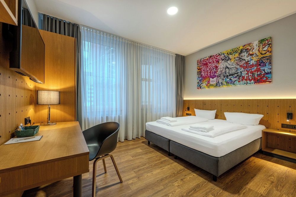 undefined mk | hotel berlin 2