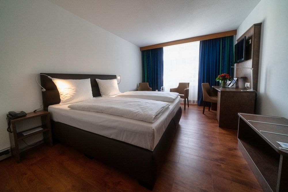 Hotel Fortuna Standard Double Room 4