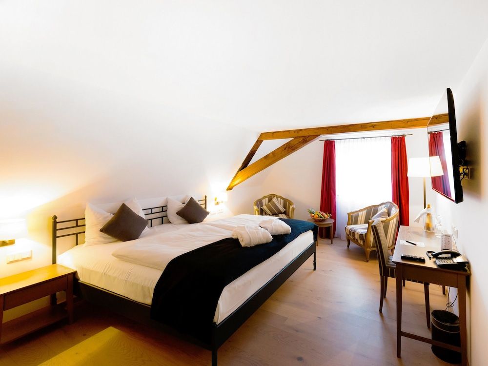 DORMERO Hotel Kelheim Standard Room 3