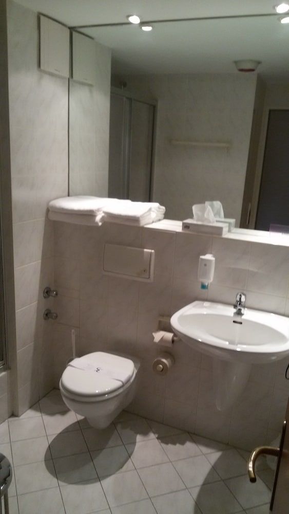 Solitaire Hotel & Boardinghouse Berlin Standard Twin Room 8