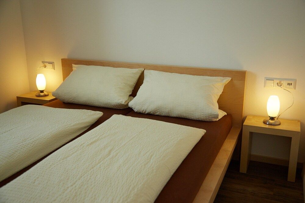 Apartment, 2 Bedrooms, Balcony