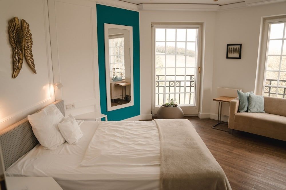 Hofgut Georgenthal Deluxe Double Room 2