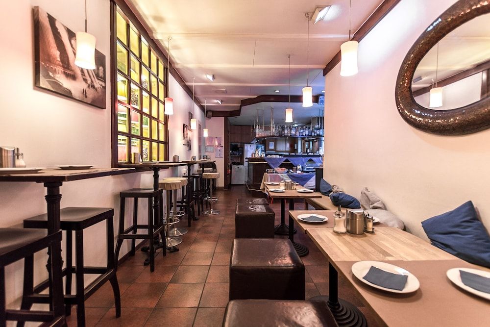 undefined Smart Stay Hotel Station 6