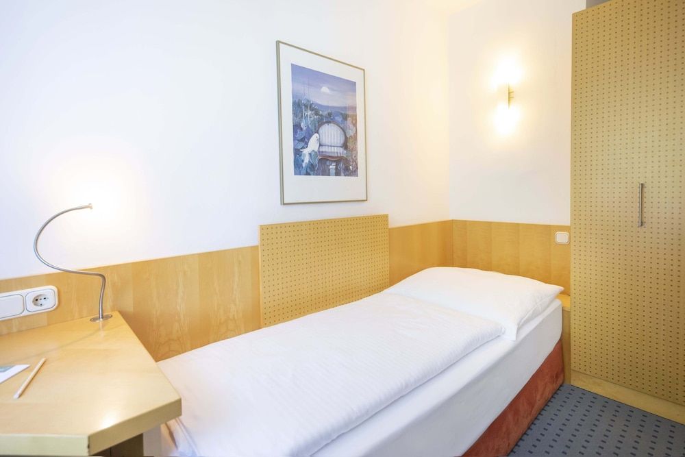 ACHAT Hotel Suhl Economy Single Room 4