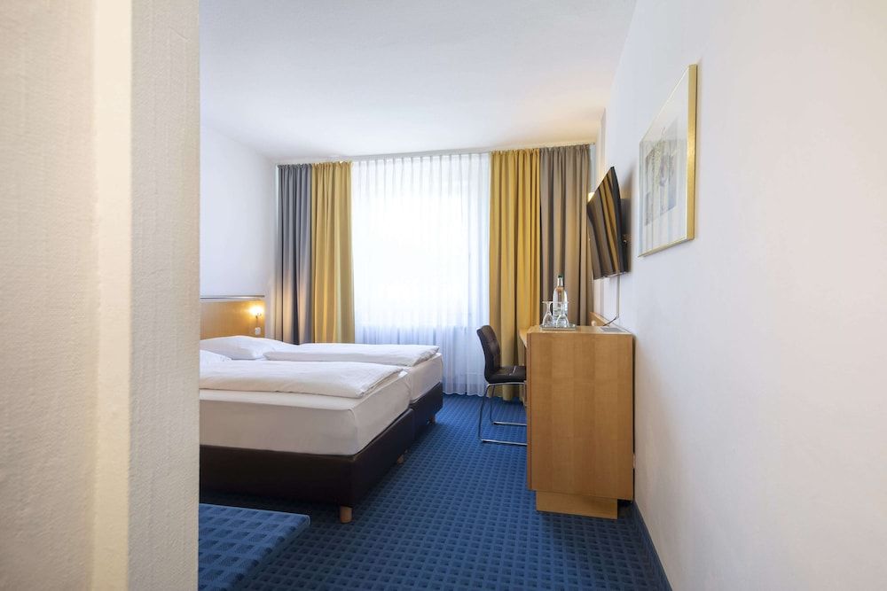ACHAT Hotel Suhl Superior Double Room 4