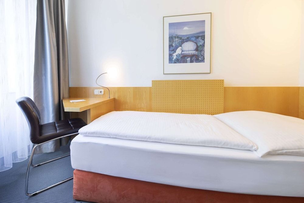 ACHAT Hotel Suhl Economy Single Room 2