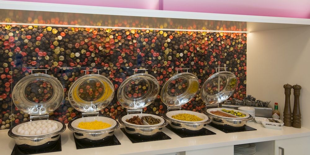 undefined Hampton by Hilton Hamburg City Centre 7