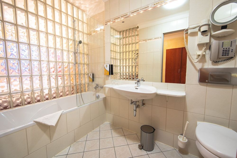 ALLVITALIS Traumhotel Deluxe Double Room Single Use 15