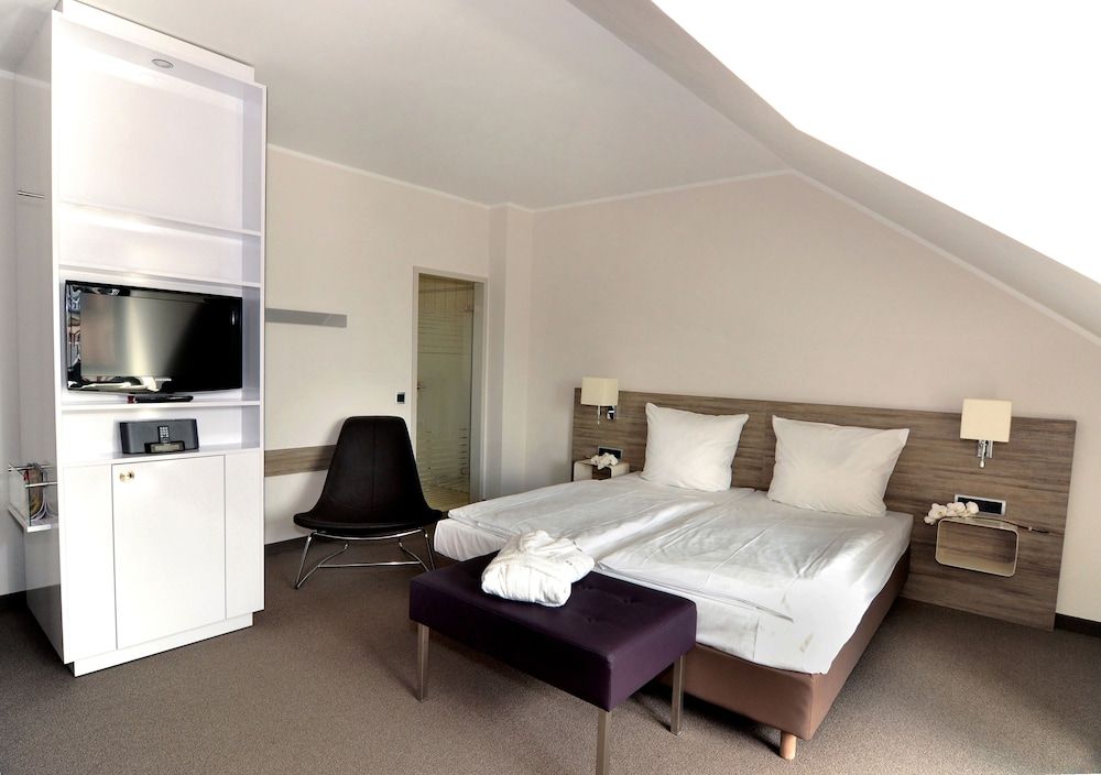 Hotel Schweizer Hof Kassel Comfort Double Room, Courtyard Area