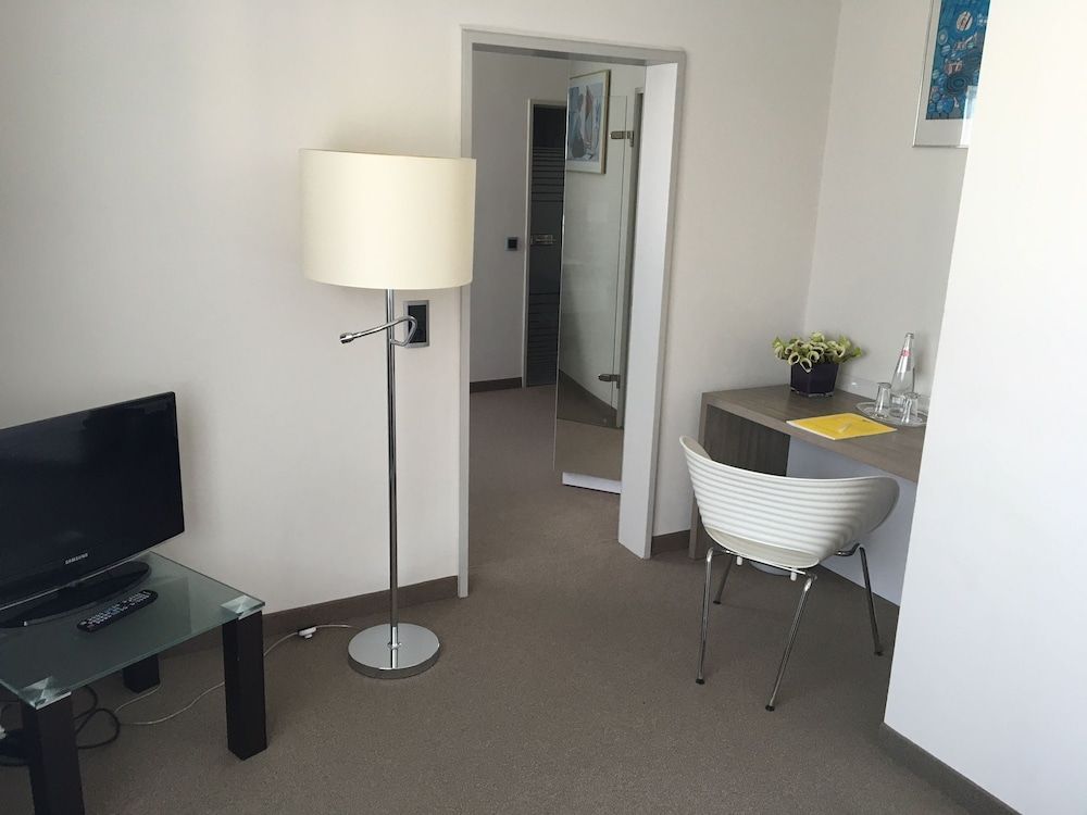 Hotel Schweizer Hof Kassel Business Room, Courtyard Area 5