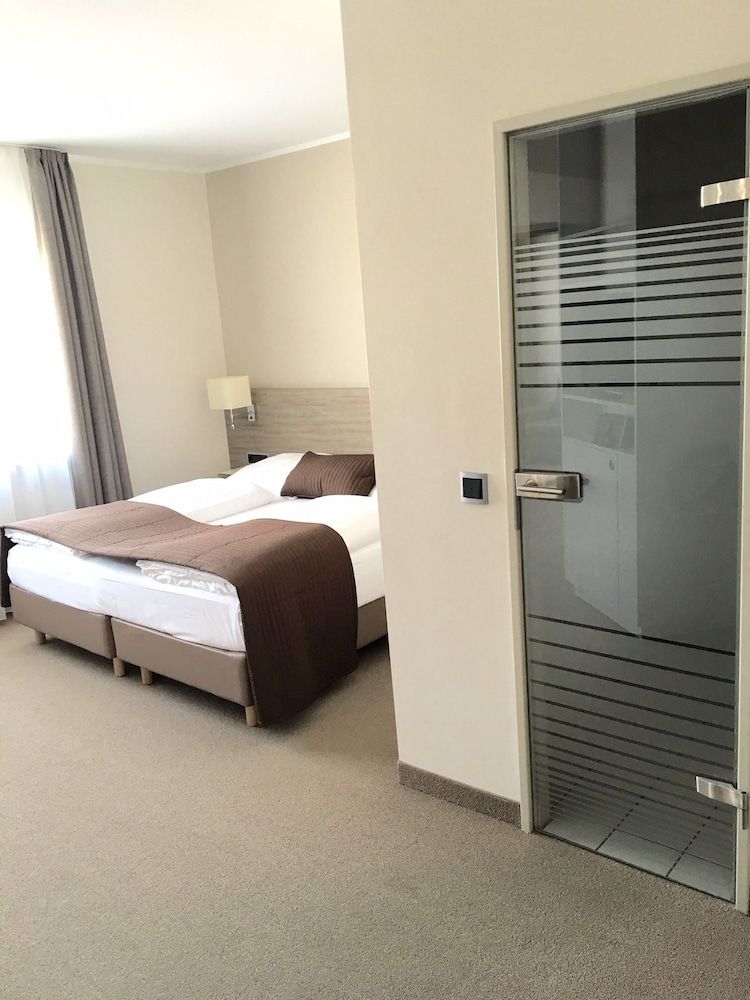 Hotel Schweizer Hof Kassel Comfort Double Room, Courtyard Area 2