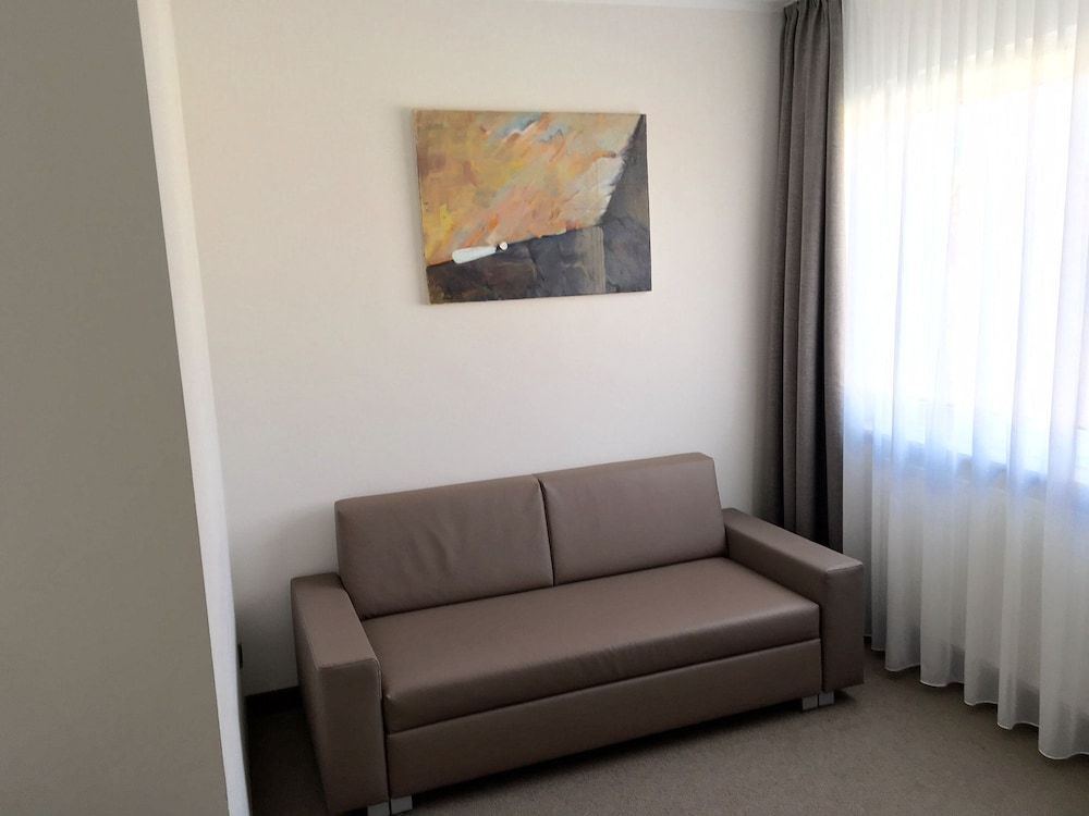 Hotel Schweizer Hof Kassel Business Room, Courtyard Area 7