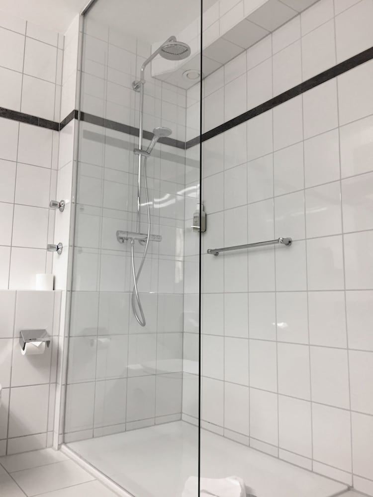 Hotel Schweizer Hof Kassel Business Room, Courtyard Area 3