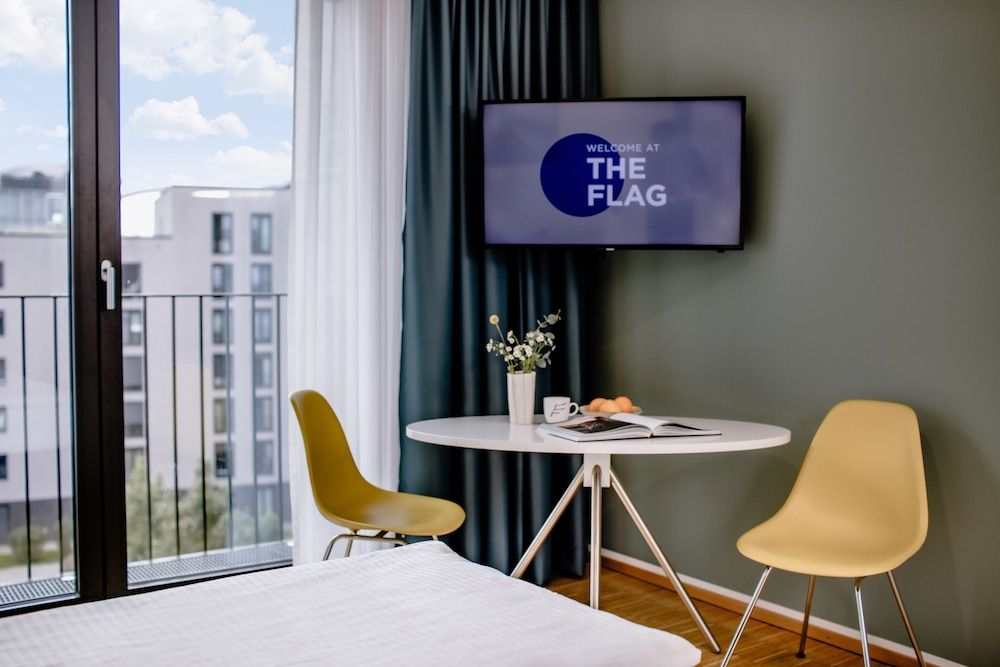 THE FLAG München M. Comfort Twin Room, Kitchenette 8