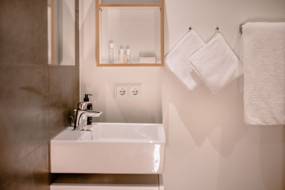 THE FLAG München M. Comfort Twin Room, Kitchenette 6