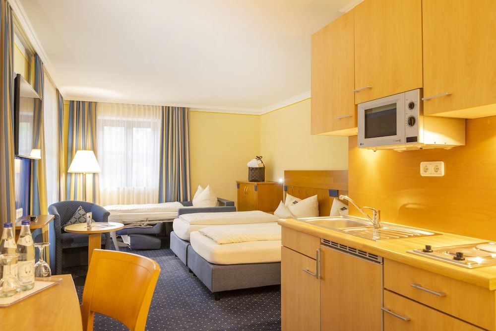 Hotel Schmelmer Hof Superior Double Room, 1 Bedroom