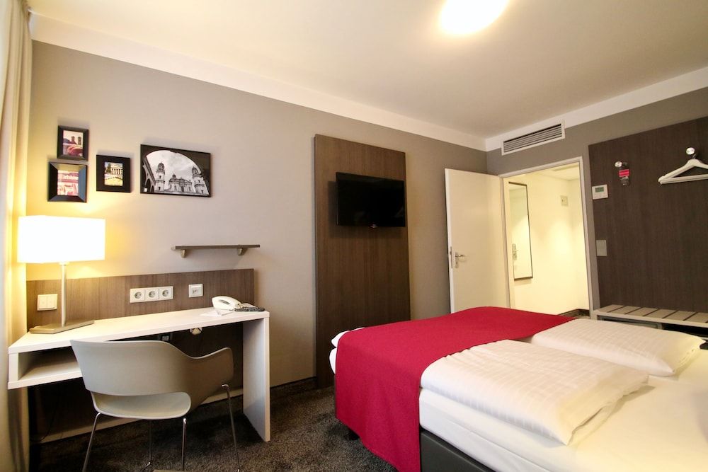 Hotel Mirabell by Maier Privathotels Double Room 11