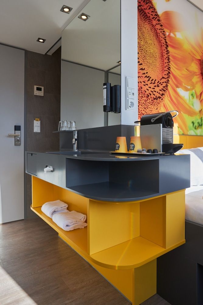 Buddy Hotel Double Room (10 m²) 4