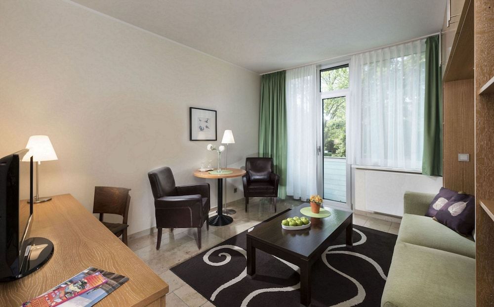 Westlife Apart Hotel Standard Double Room 6