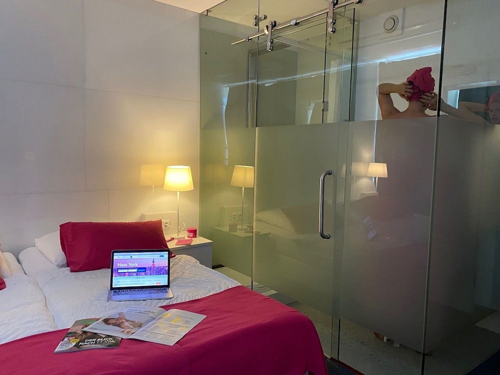 Business Hotel Prime Triple Room 7