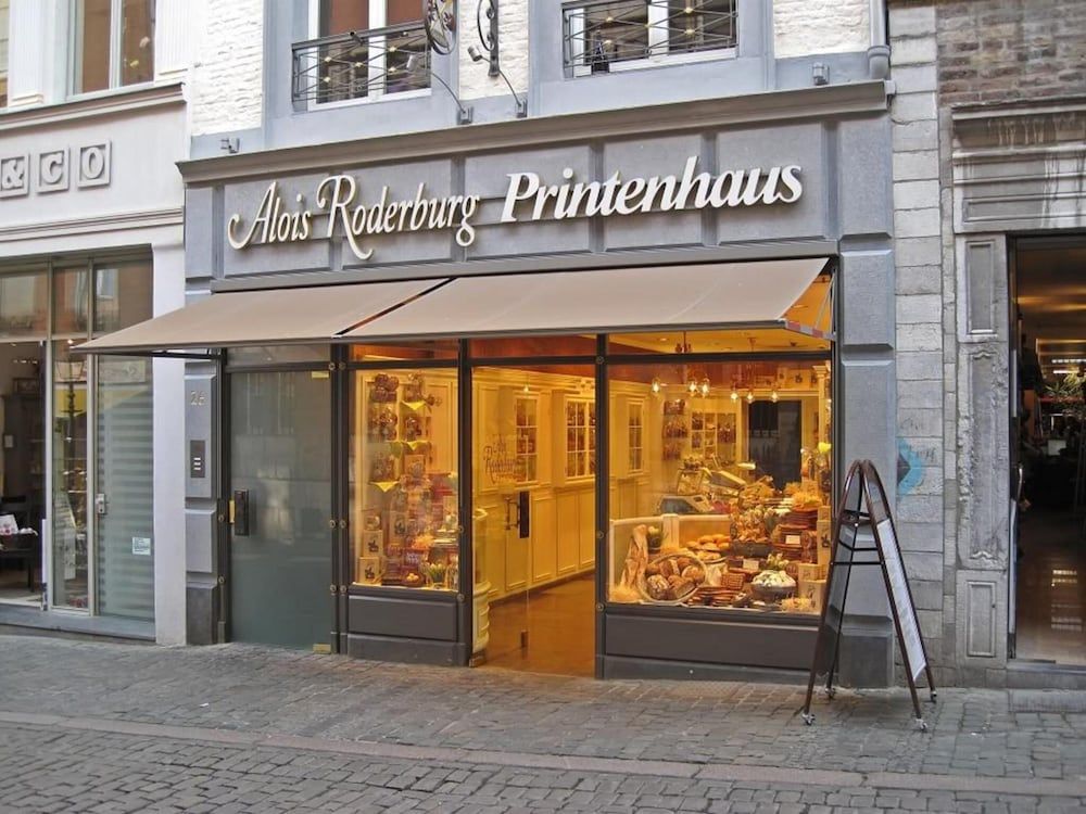 undefined Platinium Hotel Aachen 10