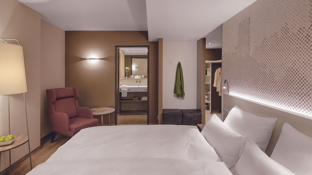 Hotel Stadt Lörrach Superior Double Room 4