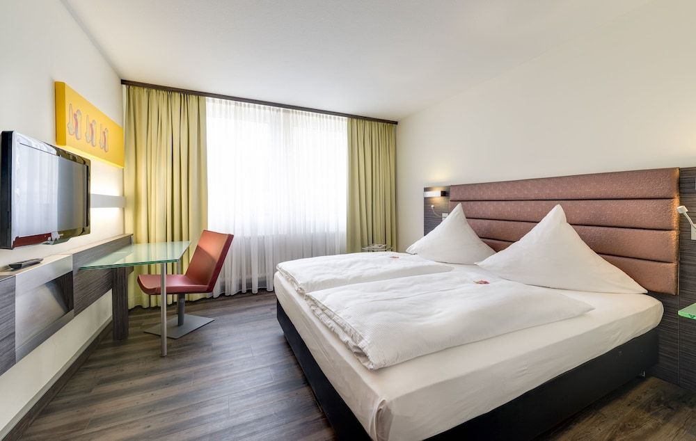 NOVINA HOTEL Wöhrdersee Nürnberg City Comfort Double Room 2