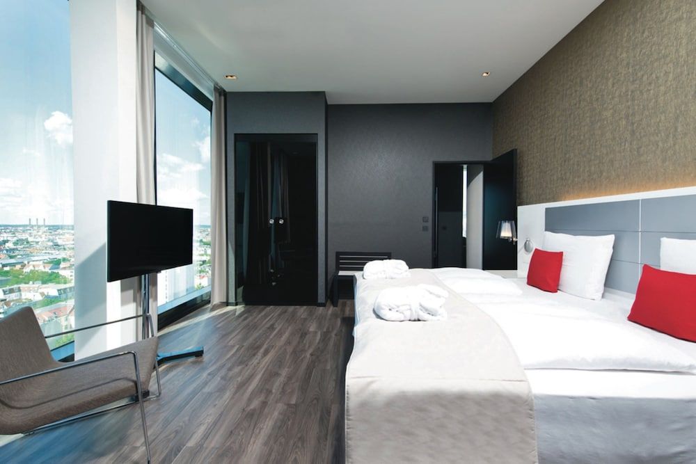 Hotel Riu Plaza Berlin Presidential Suite (Berlin- Rooftop View) 2