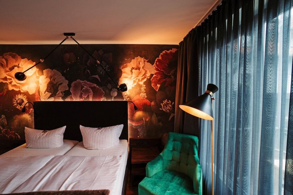 Deluxe Single Room