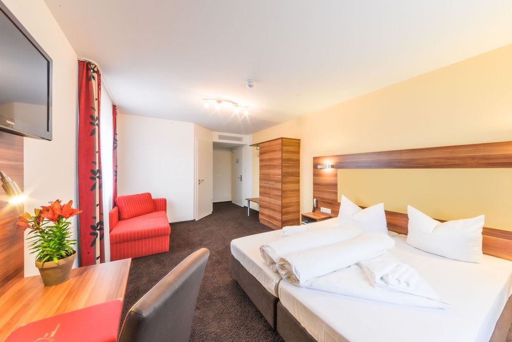 Abasto Hotel & Spa Maisach Standard Double Room 2