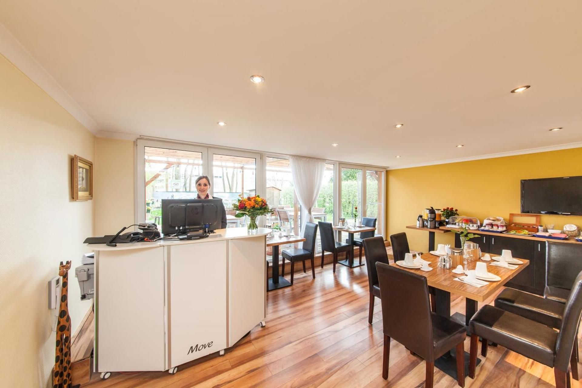 undefined Hotel Marco Polo 10