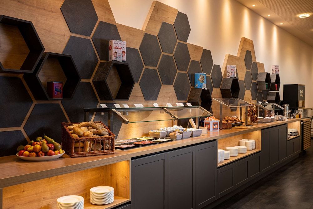 undefined elaya hotel leipzig city center 10