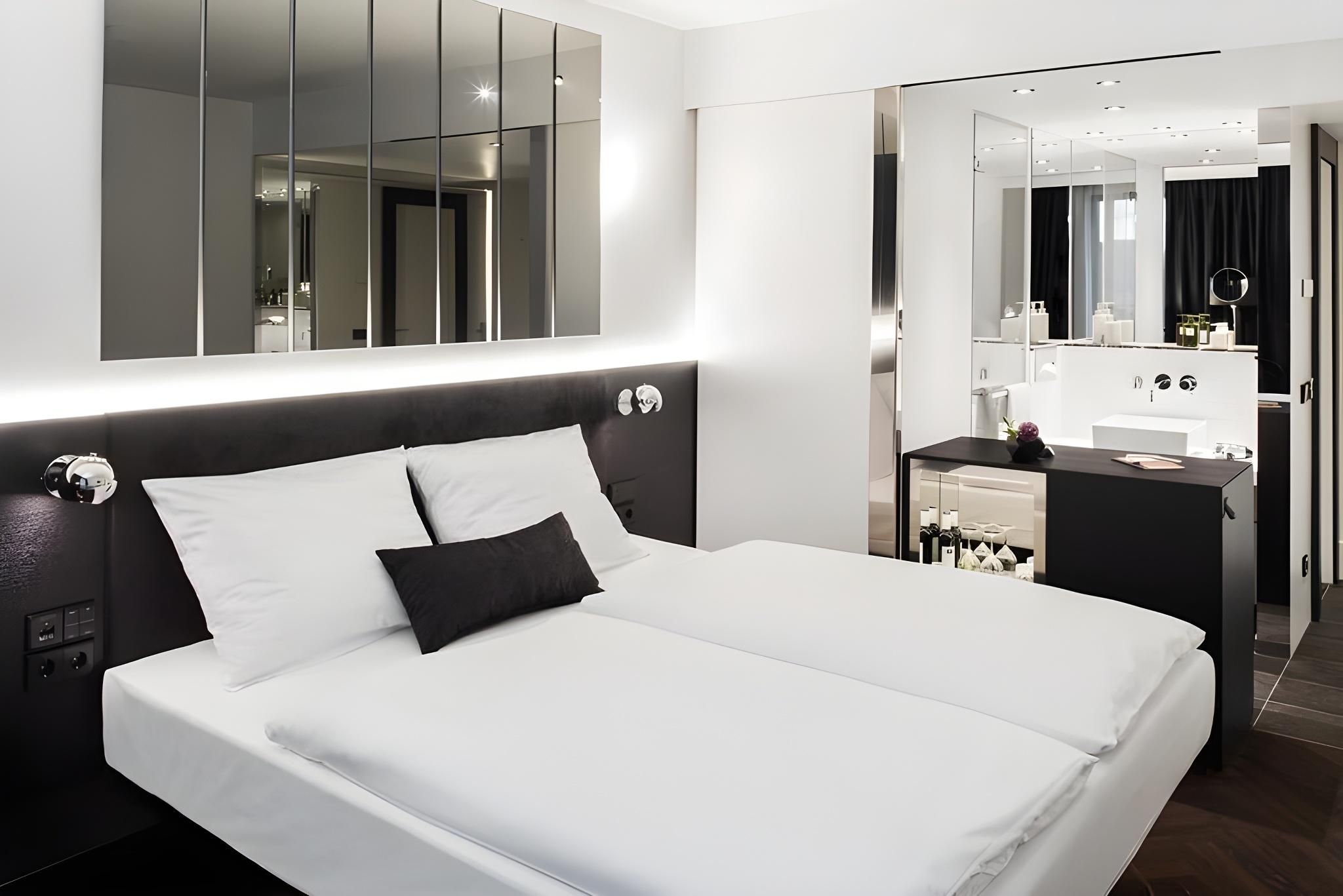 undefined Hotel AMANO Grand Central 4