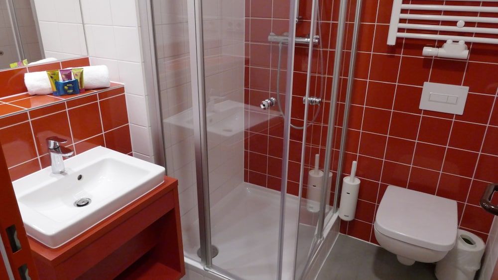 Jugendherberge Berlin - Am Wannsee - Hostel Quadruple Room, Private Bathroom 5