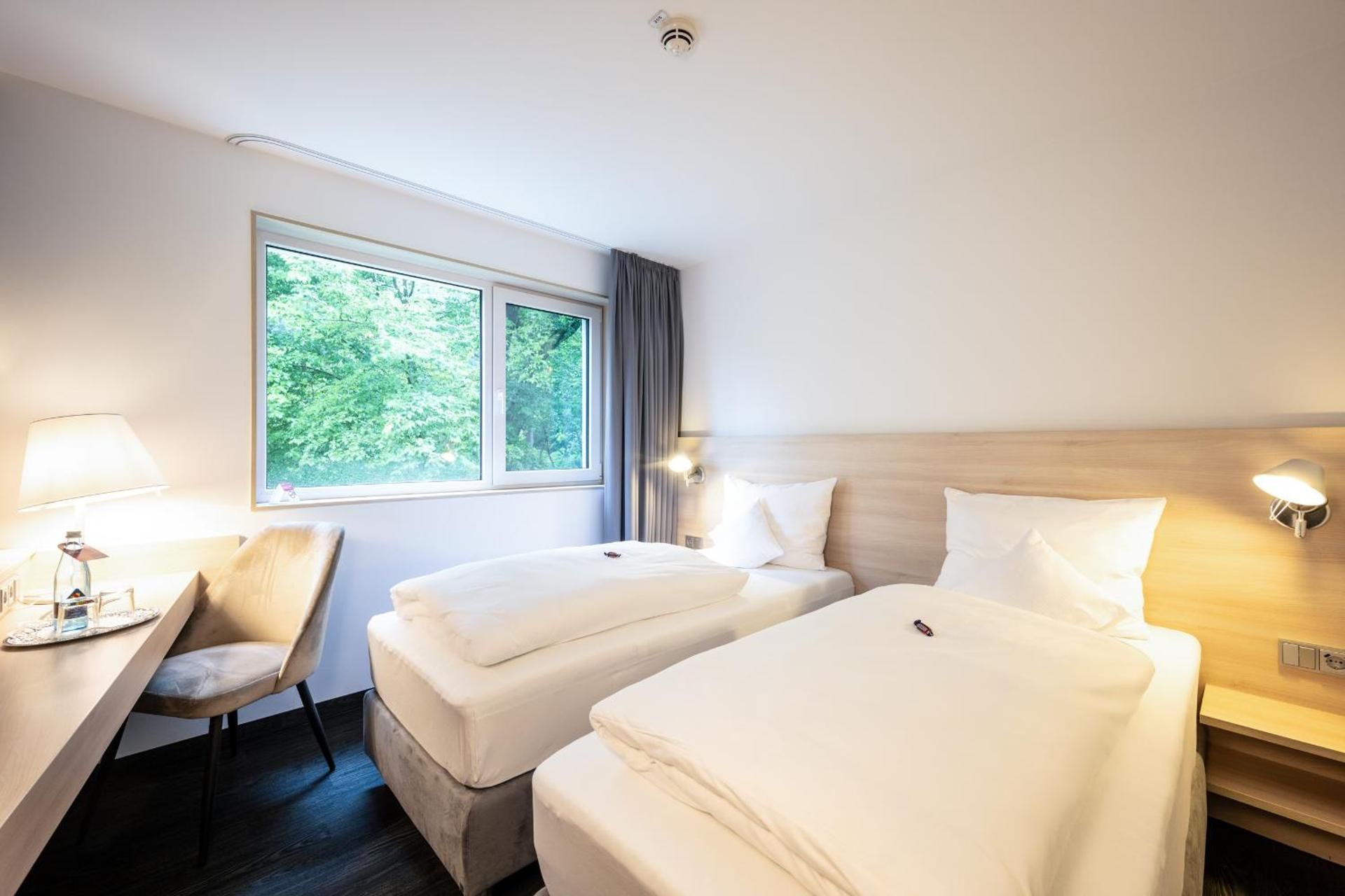 Serways Hotel Weiskirchen Nord Double Room 2