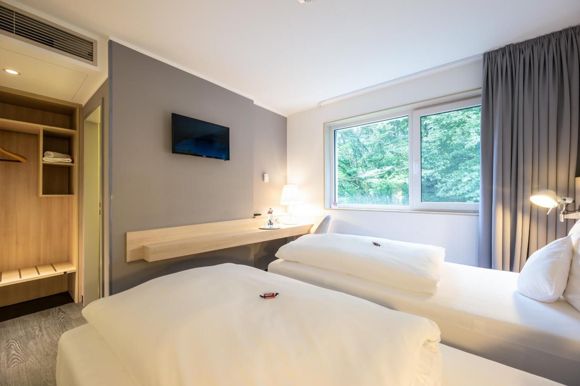 Serways Hotel Weiskirchen Nord Double Room