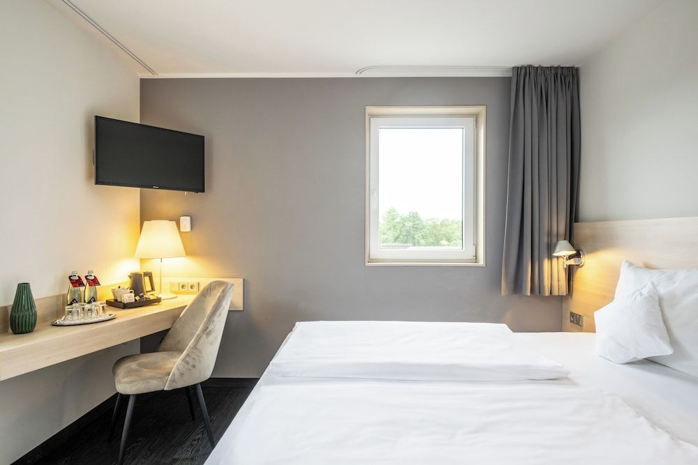 Serways Hotel Weiskirchen Nord Standard Double Room, 1 Double Bed