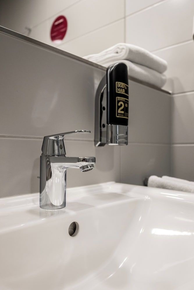 Serways Hotel Weiskirchen Nord Standard Single Room, 1 Twin Bed 6