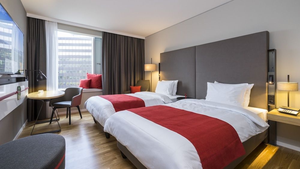 Holiday Inn Hamburg - City Nord by IHG Standard Room, 2 Twin Beds 3
