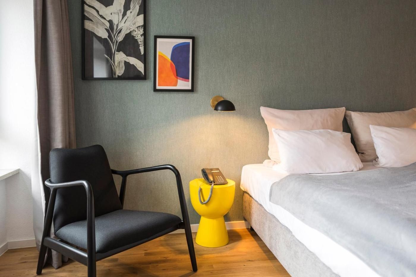 Comfort Business Room with Air Conditioning