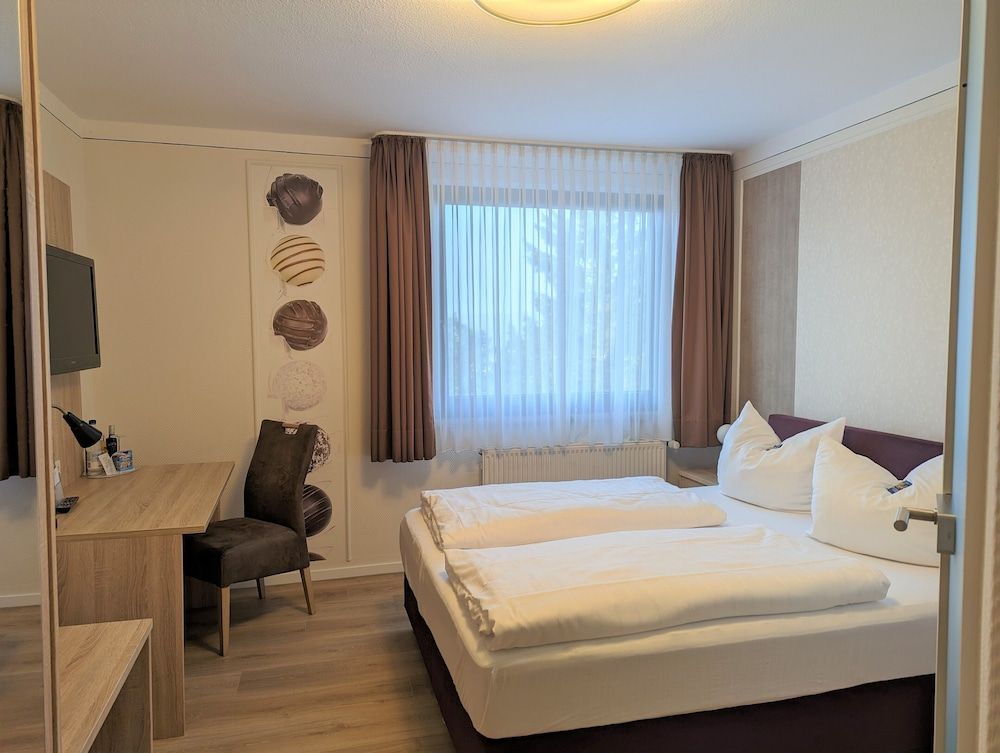 Landhotel Karrenberg Double Room, 1 Bedroom, Garden View