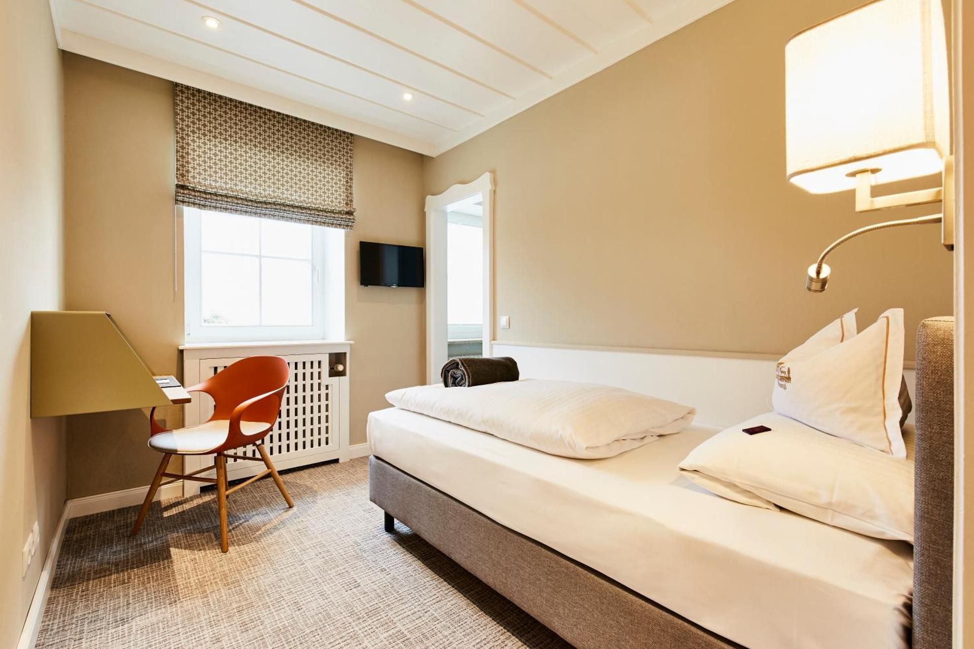Single Room with Bathroom