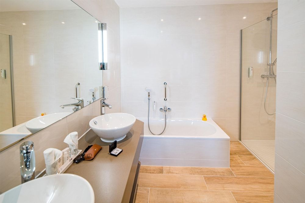 Best Western Plus Kurhotel an der Obermaintherme Suite, 1 King Bed (Penthouse) 3