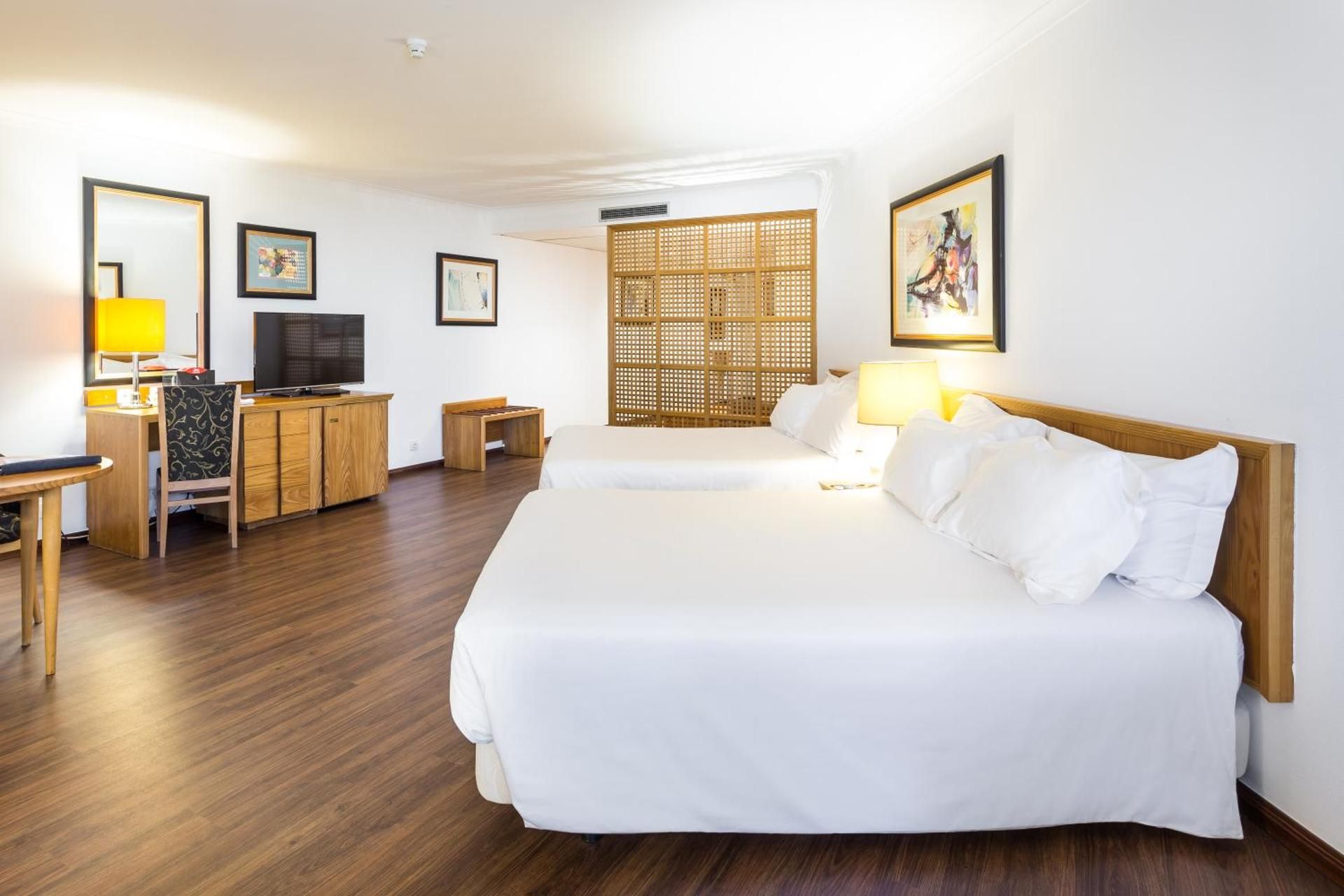 undefined Radisson Blu Hotel 10