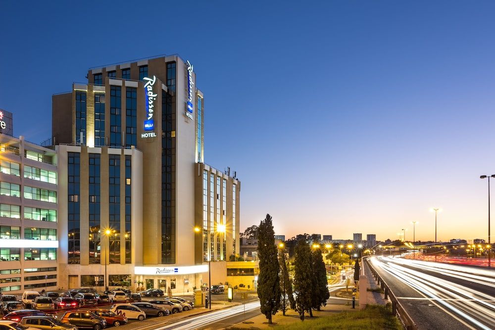 undefined Radisson Blu Hotel 6