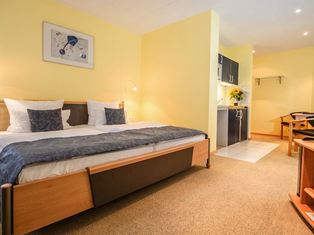 Aparthotel Villa Freisleben Comfort Double Room, Kitchenette